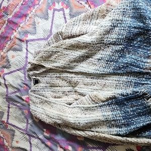 Knit shawl